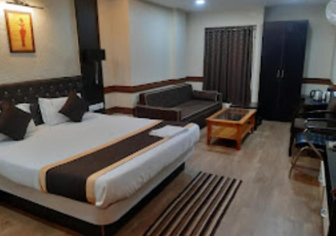 Hotel Venus Inn Bhubaneshwar Bhubaneswar Extérieur photo