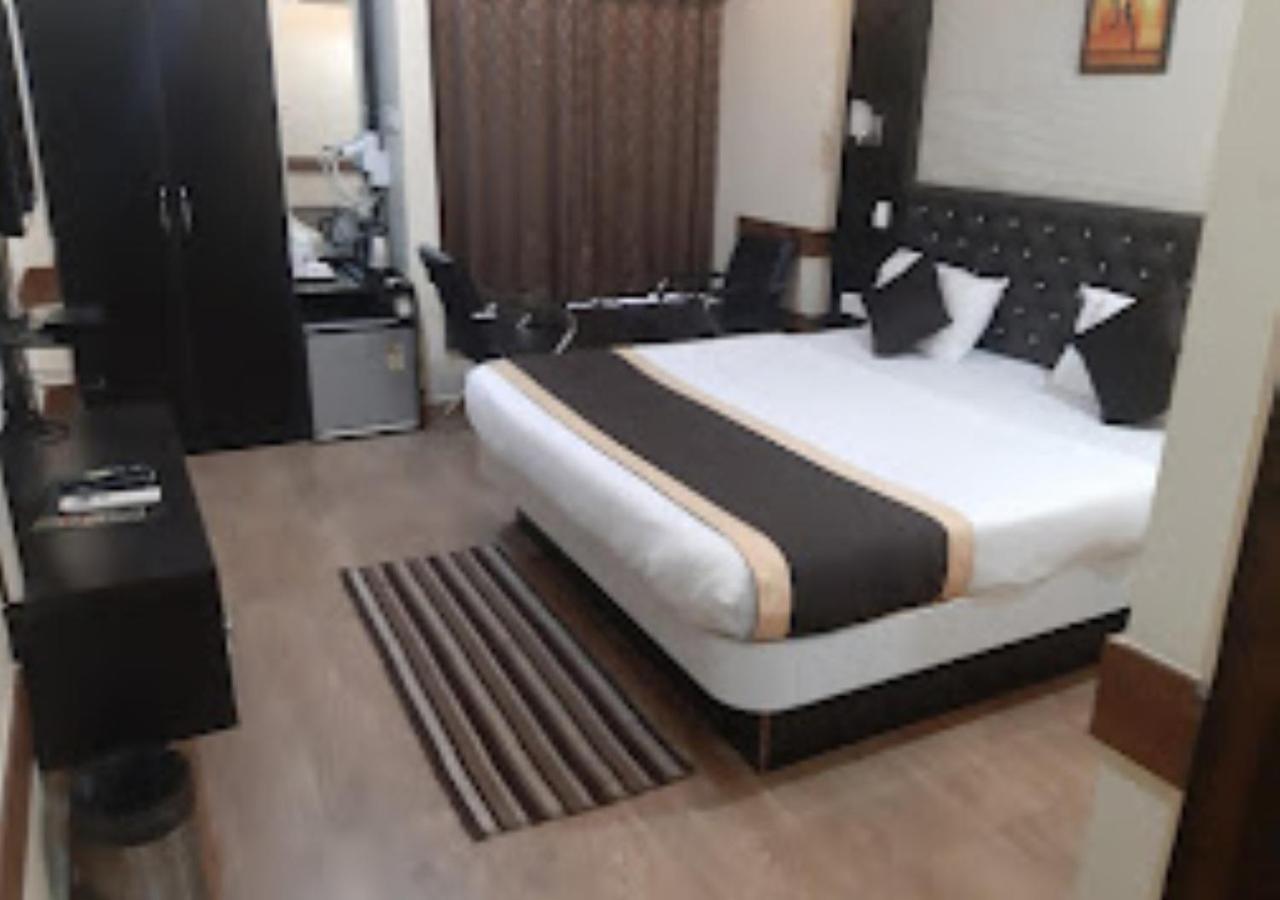 Hotel Venus Inn Bhubaneshwar Bhubaneswar Extérieur photo